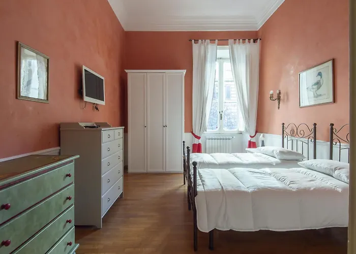 Plinio By Interhome Apartament Rzym